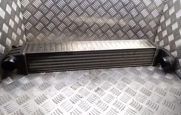Ford Galaxy Intercooler radiator