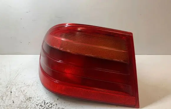 Mercedes-Benz E W210 Rear/tail lights A2108200164 197001 3516
