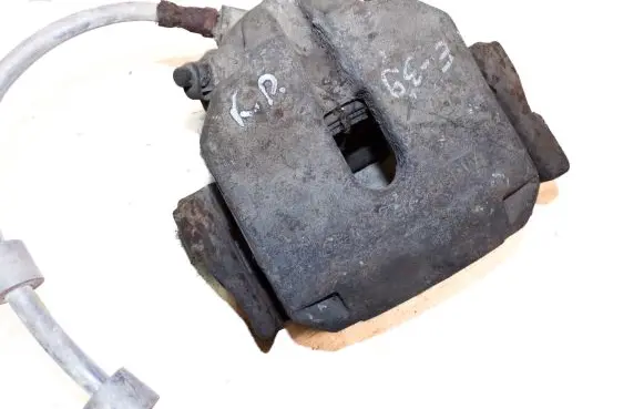 BMW 5 E39 Front brake caliper