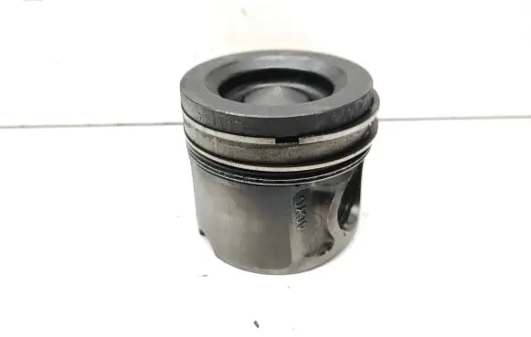 KIA Sportage Piston 4CY0