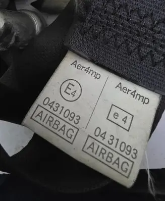 Mazda 6 Front seatbelt E40431093