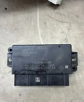 Nissan Qashqai Parking PDC control unit/module 285384ET1A 308045