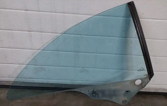 Mercedes-Benz CLK A209 C209 Rear side window