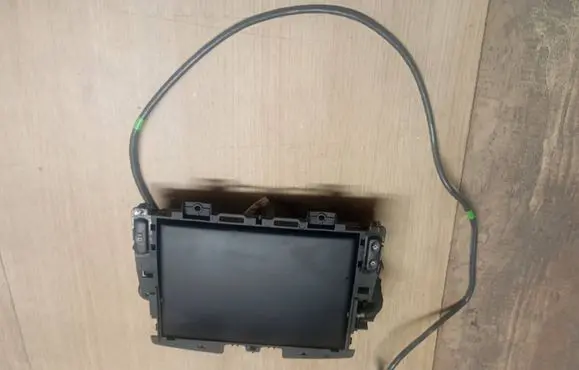 Peugeot 5008 Radio/CD/DVD/GPS head unit A2C86192500 177503 98045606ZD