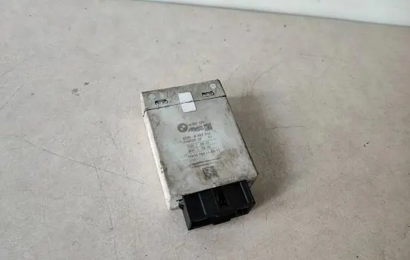 BMW 7 G11 G12 Steering rack control module 6885215