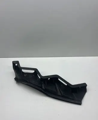 Volkswagen PASSAT B6 Front bumper mounting bracket 3C0807890