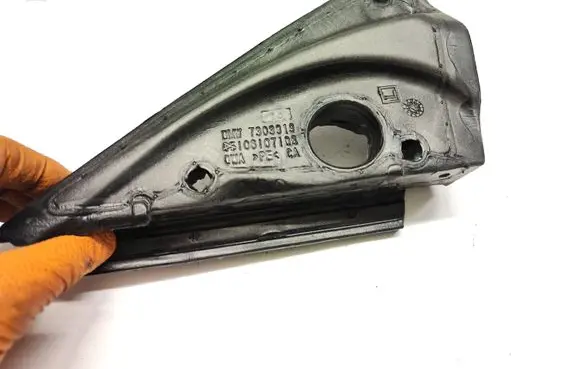 BMW X5 F15 Other front door trim element 7303919