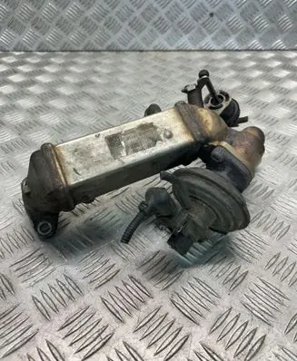 BMW 3 E90 E91 EGR valve cooler 7797371