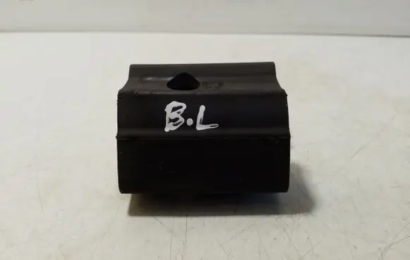 Jeep Cherokee Tailgate/trunk/boot lid buffer 05109694AA 55113346AA