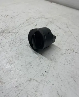 Volkswagen PASSAT B6 Light switch 1K0941431A