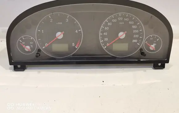 Ford Mondeo Mk III Speedometer (instrument cluster) 3S7F108411