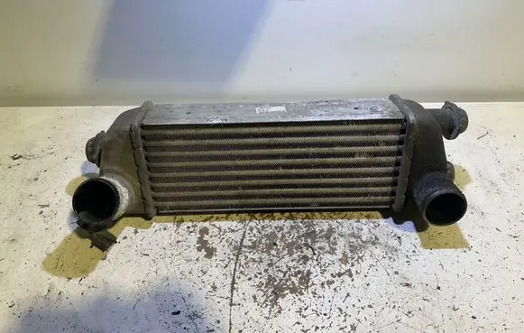 KIA Ceed Intercooler radiator 6039515