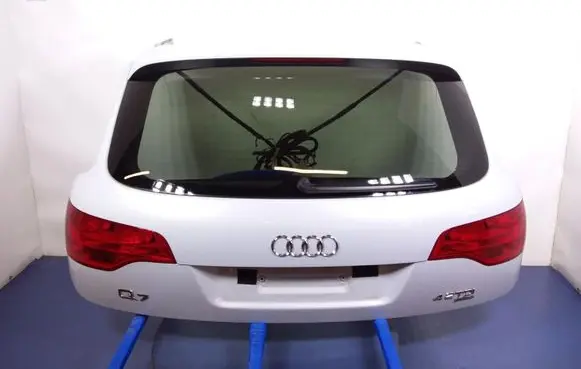 Audi Q7 4L Tailgate/trunk/boot lid