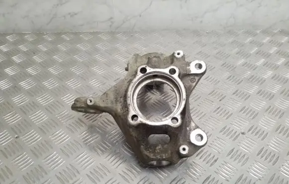 Mercedes-Benz B W247 Front wheel hub spindle knuckle A2473320800