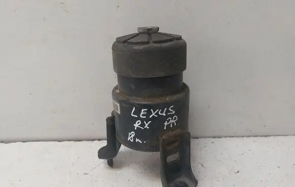 Lexus RX 450H Engine mount bracket