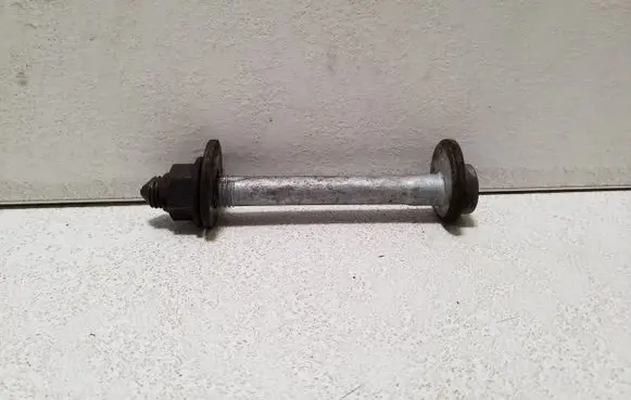 Mercedes-Benz CLS C218 X218 Rear suspension camber bolt 