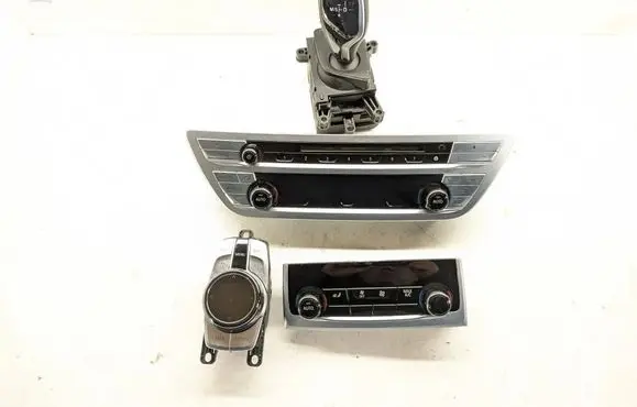 BMW 7 G11 G12 Gear shifter/selector 6844223 6826890 6993476