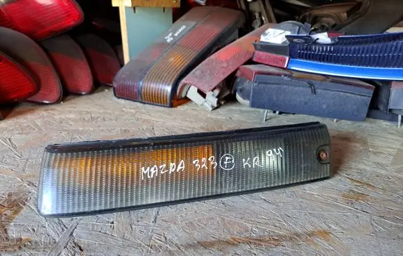 Mazda 323 F Front indicator light 21061311