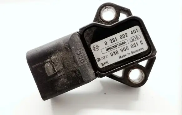 Skoda Superb B6 (3T) Intake air temperature sensor 038906051C 0281002401