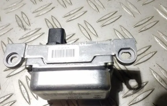 Volkswagen Golf V ESP acceleration yaw rate sensor 1K0907655B 10098503194