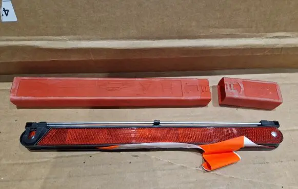 Audi RS3 Emergency warning sign 27R031004 HAZARD4