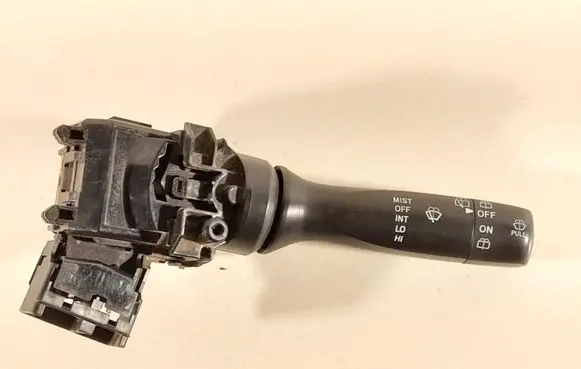 Toyota Aygo AB10 Wiper control stalk 17F003LH 173848