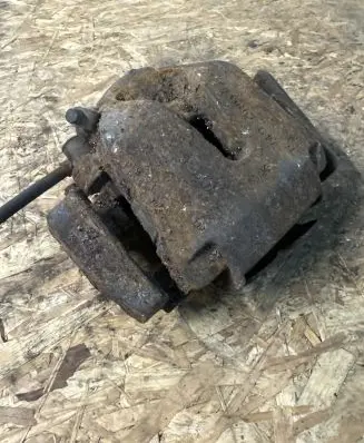 BMW X5 E70 Front brake caliper