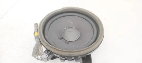 Volvo XC70 Front door speaker 30657445