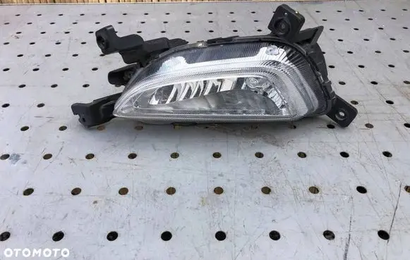 Hyundai Tucson TL Front fog light 92201-D7000