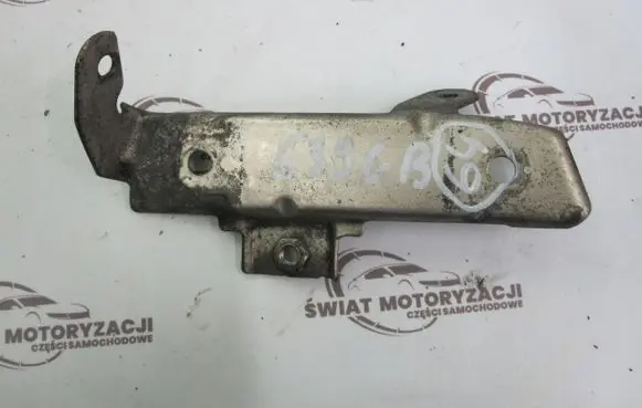 Mercedes-Benz R W251 Gearbox mounting bracket A6421410040