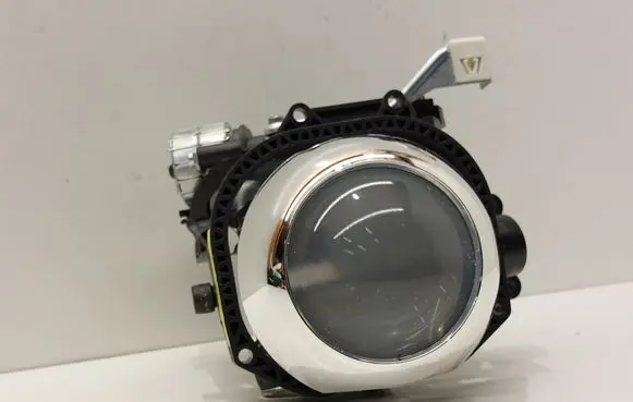 Volkswagen PASSAT CC Headlight part 1307022890