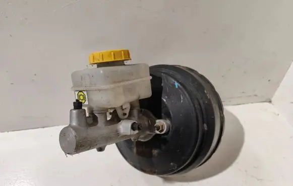 Subaru Impreza II Brake booster 86206405 1723