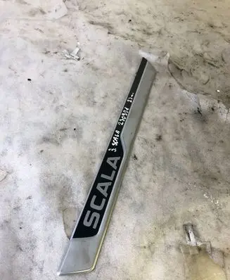 Skoda Scala Front sill trim cover 657853814a