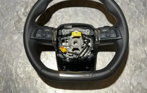 Citroen C4 III e-C4 Steering wheel 98406912ZD