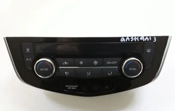 Nissan Qashqai Air conditioner control unit module 275004EA0A
