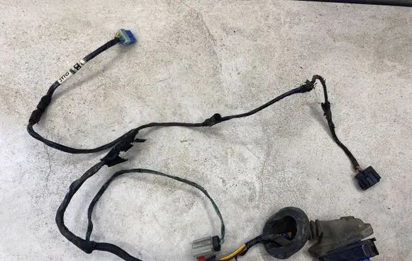 Chrysler Sebring (ST-22 - JR) Rear door wiring loom 04608501AI