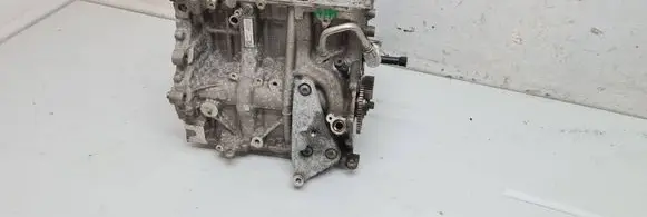 BMW 1 F20 F21 Engine block 8631944