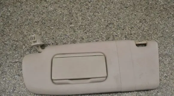 Audi A4 S4 B5 8D Sun visor 3B0857551 551AB