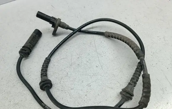 BMW 5 F10 F11 ABS brake wheel speed sensor 0265007981 6782099 F00C1G0028
