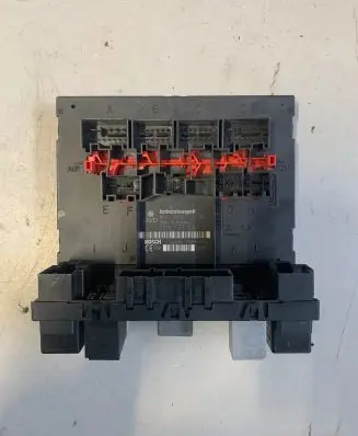 Volkswagen PASSAT B6 Comfort/convenience module 3C8937049D F005V00744 H547KS2602