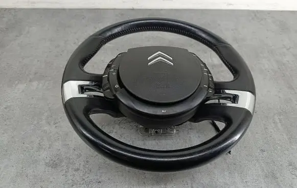 Citroen C4 I Steering wheel