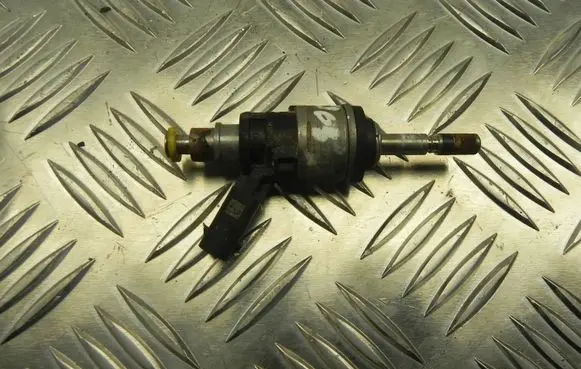 Audi Q5 SQ5 Fuel injector 060906036A