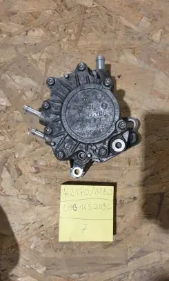 Volkswagen PASSAT B6 Vacuum pump 03G145209C