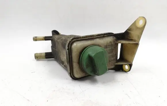 Power steering fluid tank/reservoir