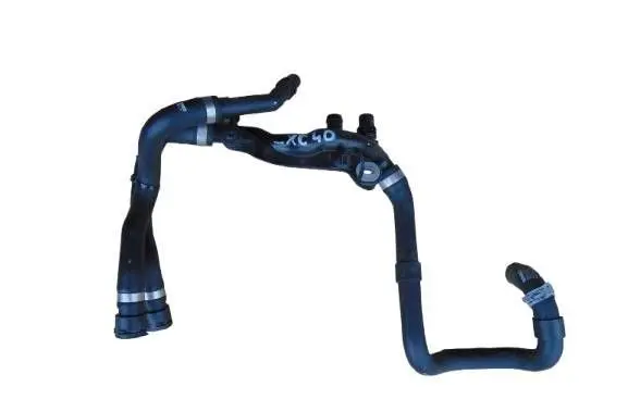 Volvo XC40 Engine coolant pipe/hose 32249934