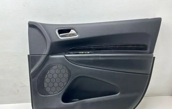 Dodge Durango III Front door card panel trim 6XC407A8AB 62662D 6337810