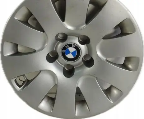 BMW 5 E60 E61 R16 wheel hub/cap/trim 6758779