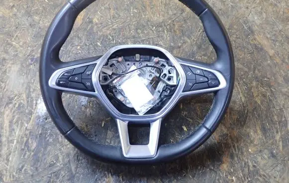 Renault Clio V Steering wheel 484002607R