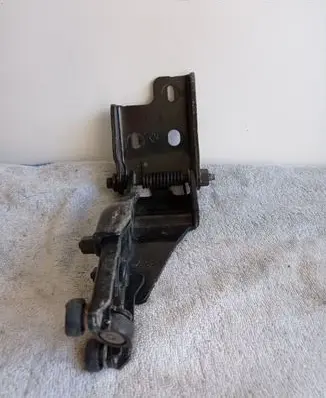 Chrysler Pacifica Rear door upper hinge