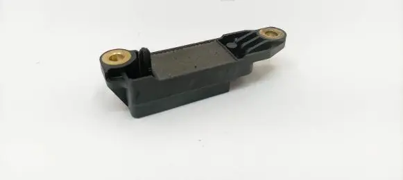 Mercedes-Benz SL R230 Airbag deployment crash/impact sensor 2208204426